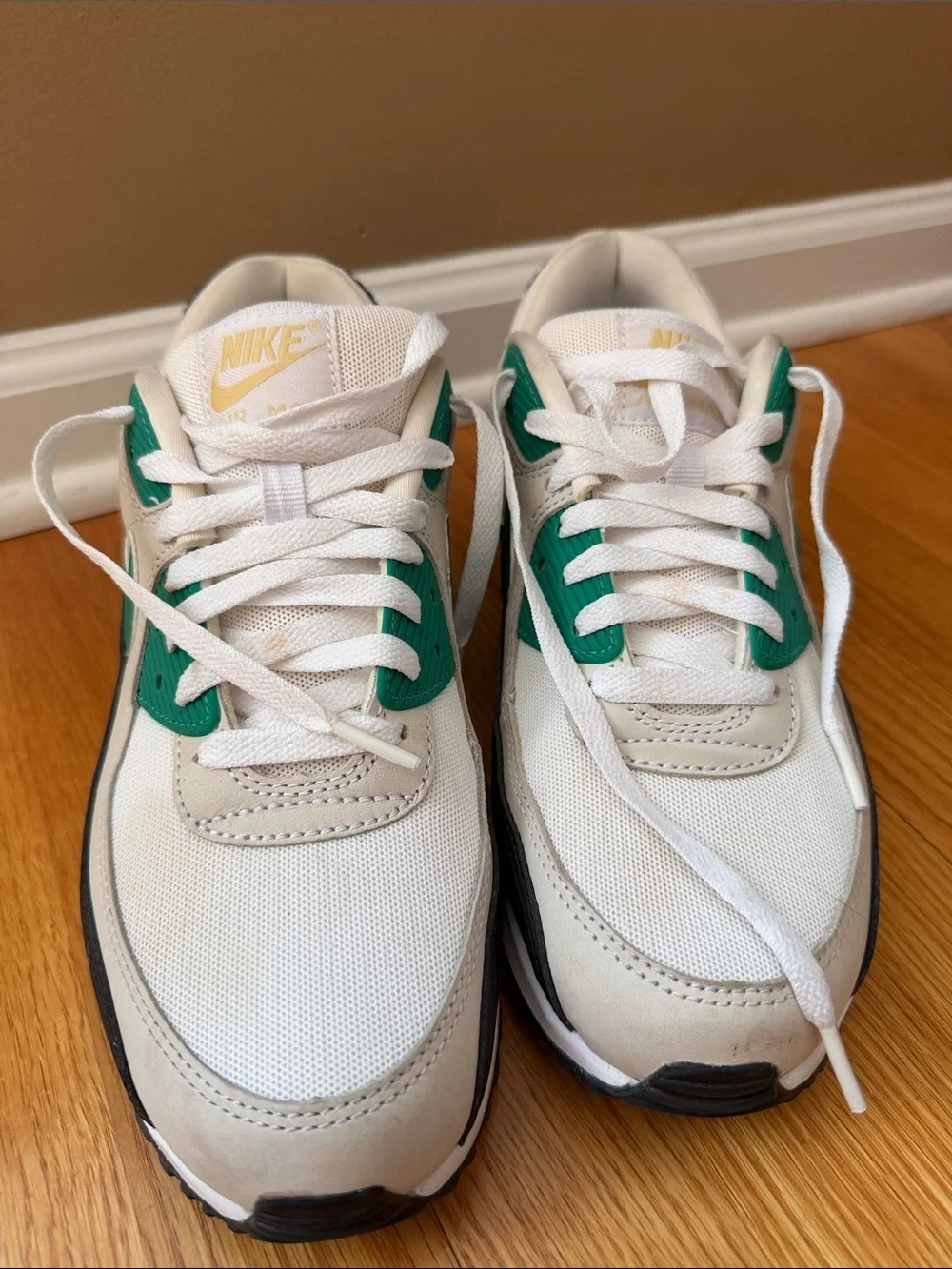 Nike Air Max 90 White Malachite Black Green FB9658-102 - Picture 2 of 9